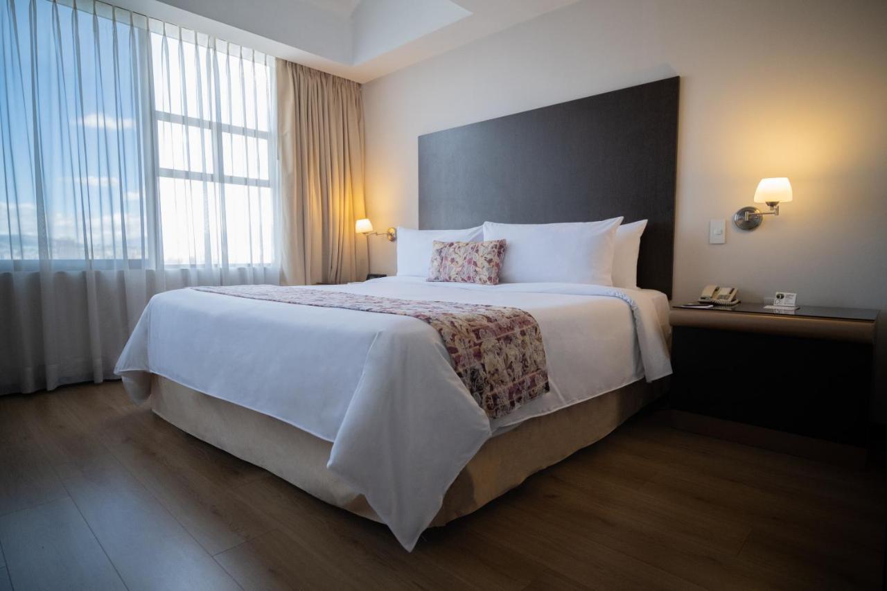 Hotel La Quinta By Wyndham Quito Exteriér fotografie