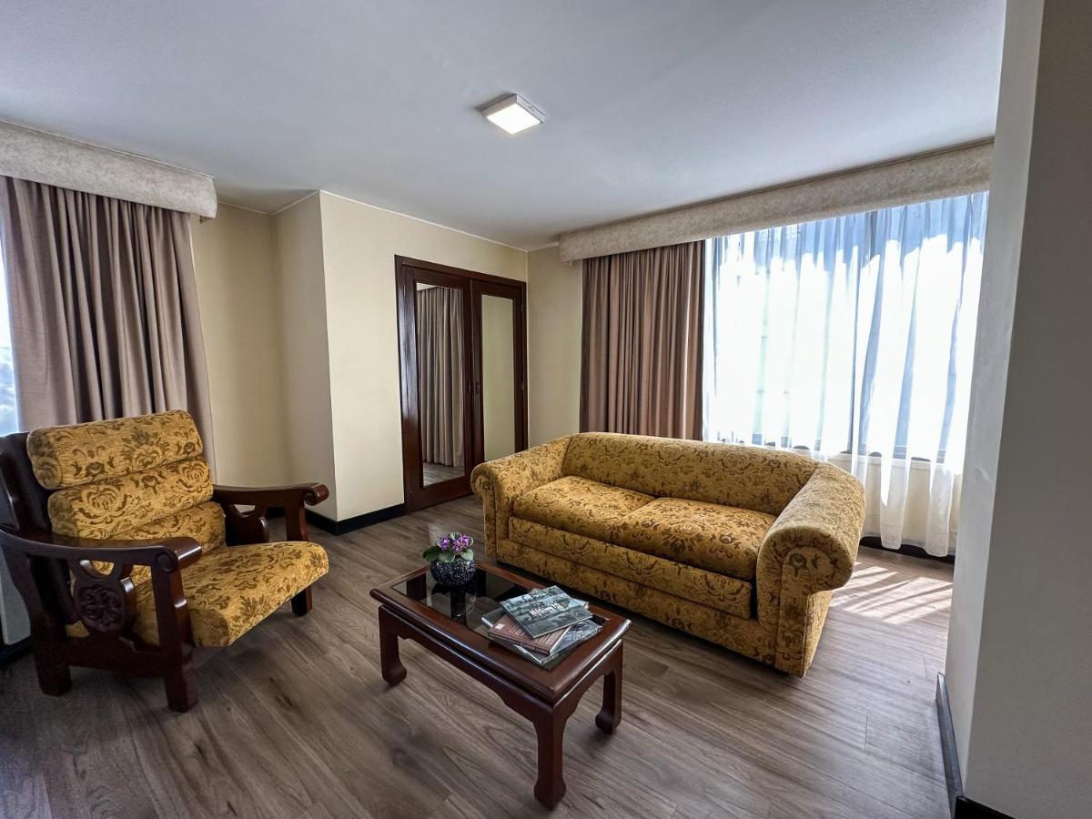 Hotel La Quinta By Wyndham Quito Exteriér fotografie