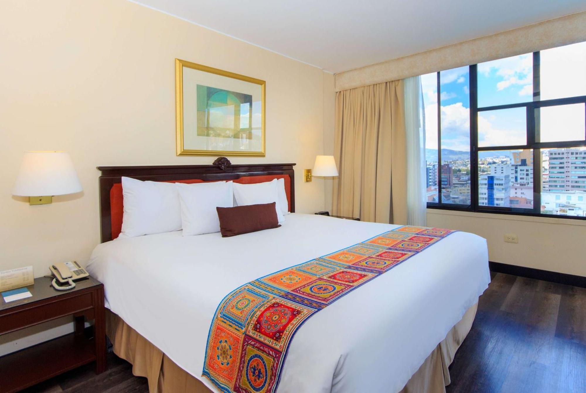 Hotel La Quinta By Wyndham Quito Exteriér fotografie