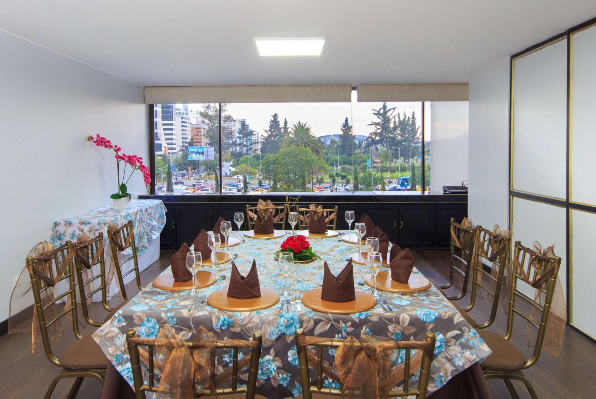 Hotel La Quinta By Wyndham Quito Exteriér fotografie