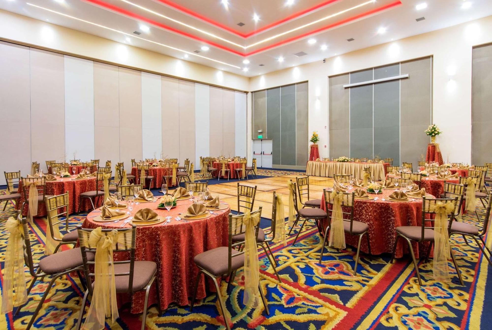 Hotel La Quinta By Wyndham Quito Exteriér fotografie
